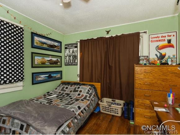 153 Hanover - Photo 12