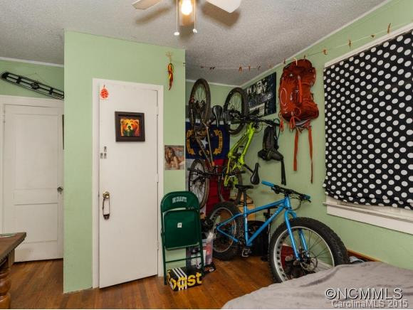 153 Hanover - Photo 13