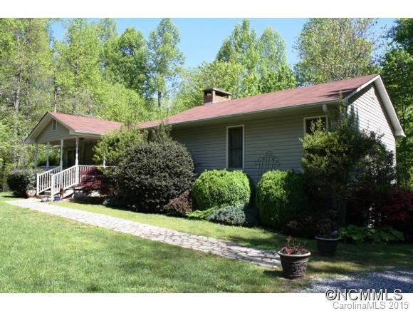 470 Maybank Road - Photo 2