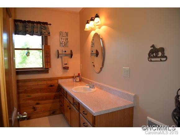 270 Windy Ridge Drive - Photo 12