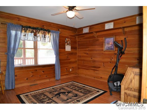 270 Windy Ridge Drive - Photo 13