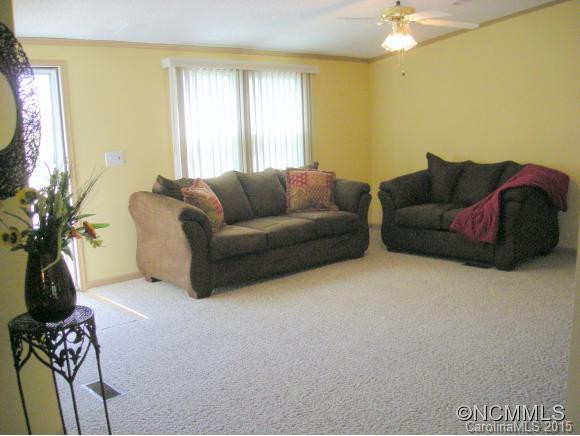 448 Sassafras Dr. - Photo 2
