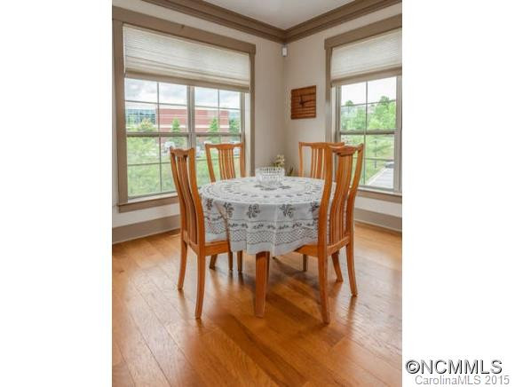 42 Schenck Parkway  #105 - Photo 8
