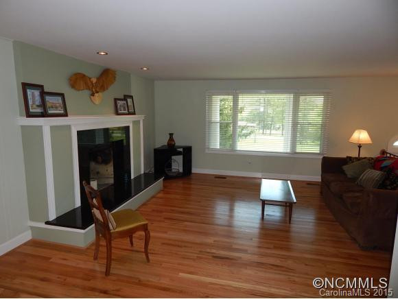 36 Still Meadow Drive - Photo 3