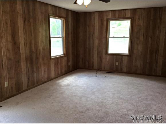1368 Lickskillet Rd - Photo 11