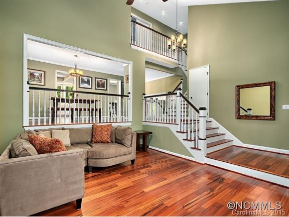 44 TREETOP DRIVE - Photo 5