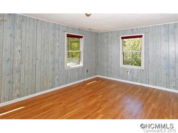 318 Tracy Lane - Photo 11