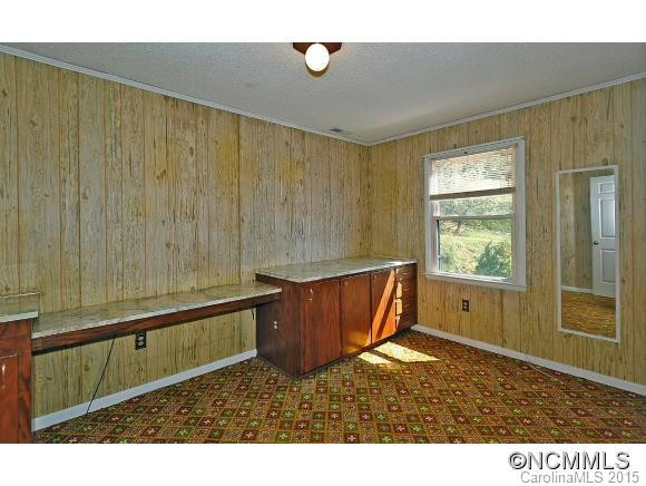 318 Tracy Lane - Photo 16