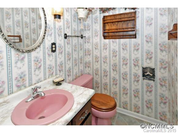 318 Tracy Lane - Photo 10