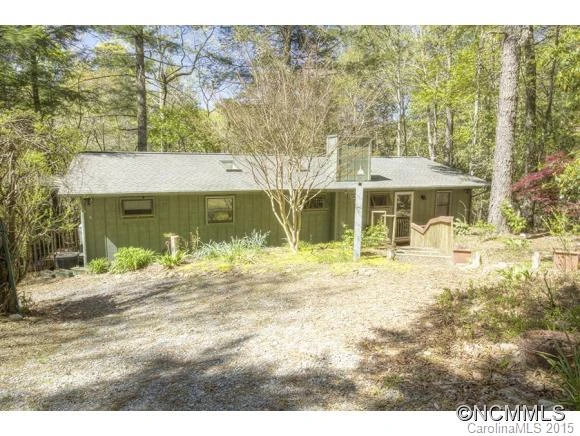 713 Green Hill Road