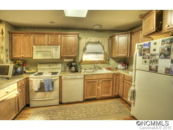 713 Green Hill Road - Photo 4