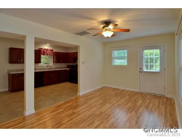 29 Woodfin Avenue - Photo 4
