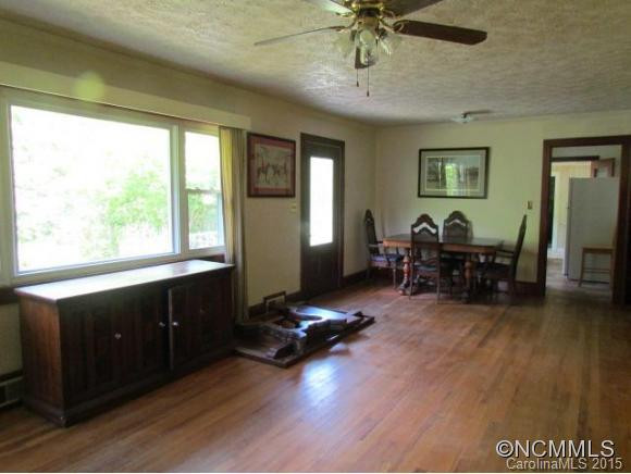 2035 Hwy. 176 - Photo 6