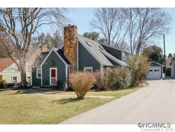 668 Lakeshore Drive