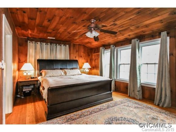 668 Lakeshore Drive - Photo 17