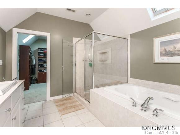 668 Lakeshore Drive - Photo 18