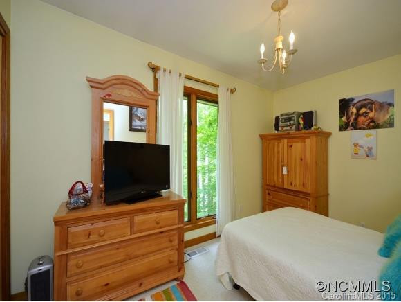 222 PRESTWOOD LANE - Photo 12