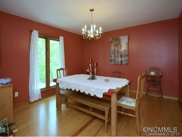 222 PRESTWOOD LANE - Photo 4