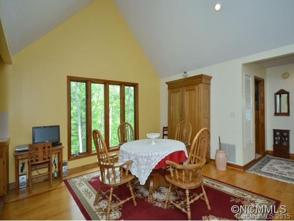 222 PRESTWOOD LANE - Photo 5