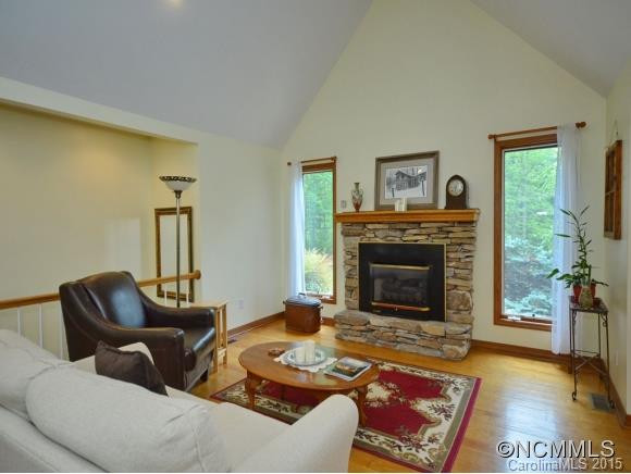 222 PRESTWOOD LANE - Photo 6