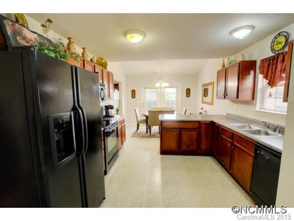 156 Chesire Way - Photo 3