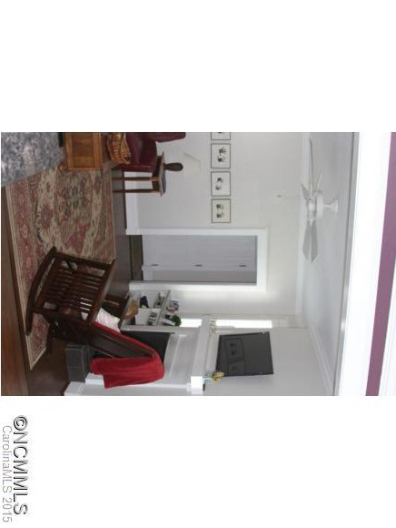35 Melrose Avenue - Photo 14