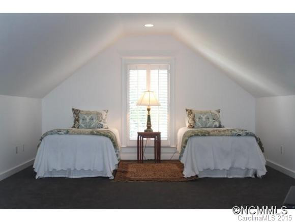 35 Melrose Avenue - Photo 15
