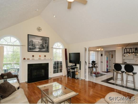 294 Kingfisher - Photo 3