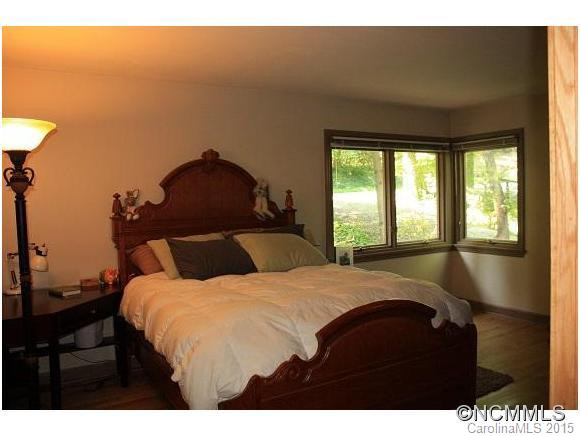 470 Hogback Mountain Rd. - Photo 13