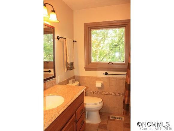470 Hogback Mountain Rd. - Photo 14