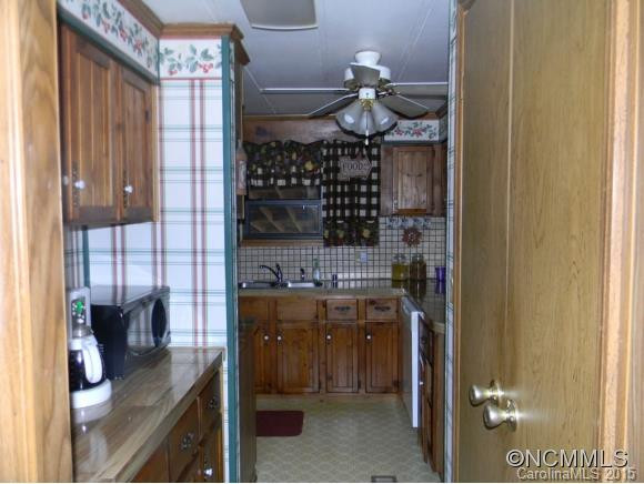 217 ROSE LANE - Photo 7