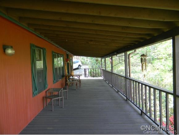 217 ROSE LANE - Photo 9