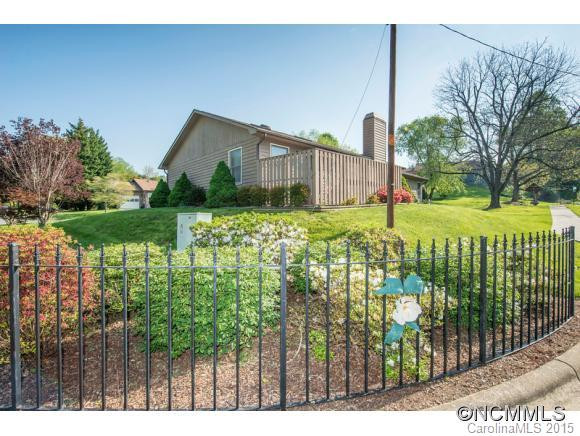 8B Greenbriar Court - Photo 3