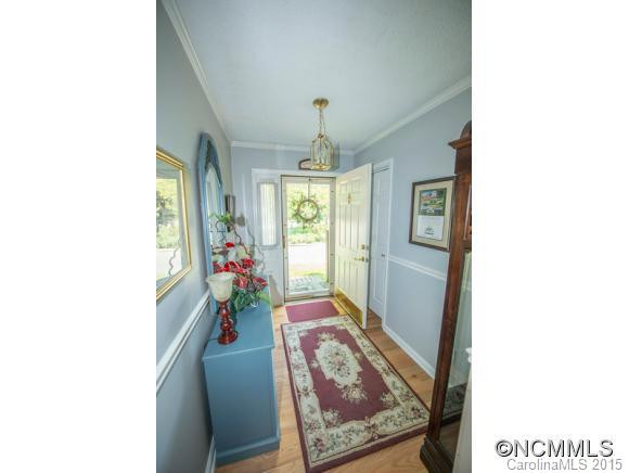 8B Greenbriar Court - Photo 4