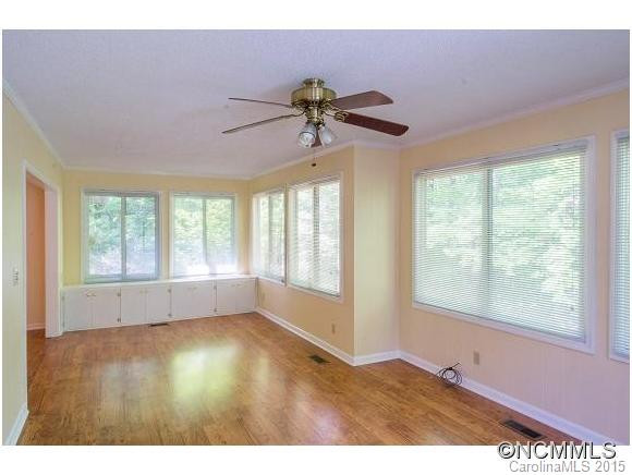 595 Dogwood Trail - Photo 10