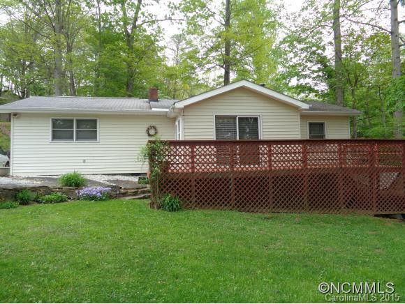 111 Chestnut Place - Photo 2