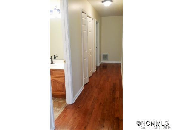 1540 Chestnut Gap Road - Photo 9