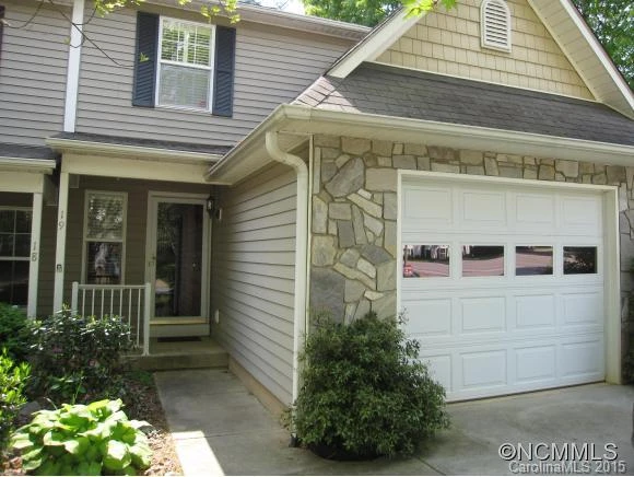 19 Willowick Drive