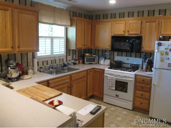 19 Willowick Drive - Photo 4