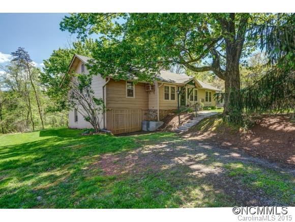 12 Greenbriar Road - Photo 2