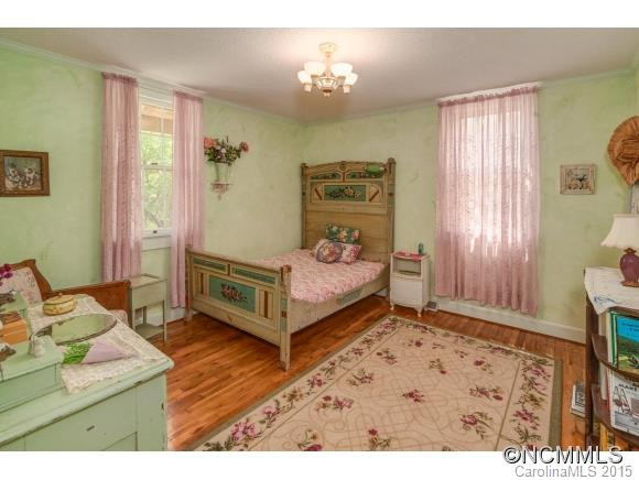 12 Greenbriar Road - Photo 14