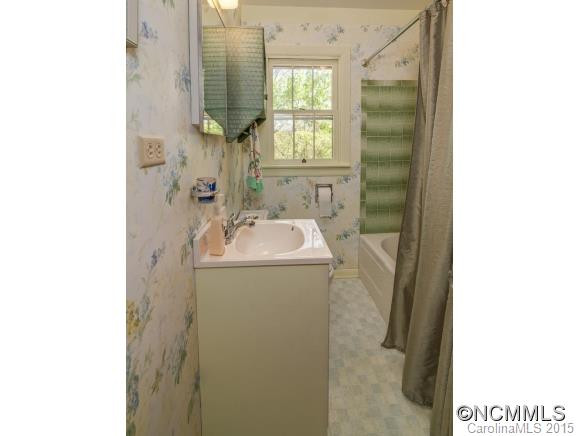 12 Greenbriar Road - Photo 16
