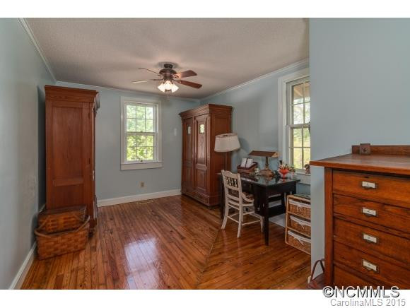 12 Greenbriar Road - Photo 6