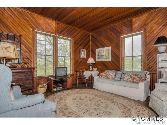 233 Pigeon Valley Lane - Photo 19