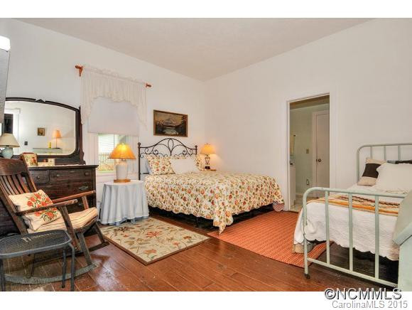 233 Pigeon Valley Lane - Photo 21