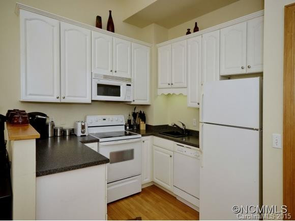 59C COLLEGE STREET #203 - Photo 5