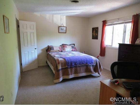 540 Britton Creek Drive - Photo 9