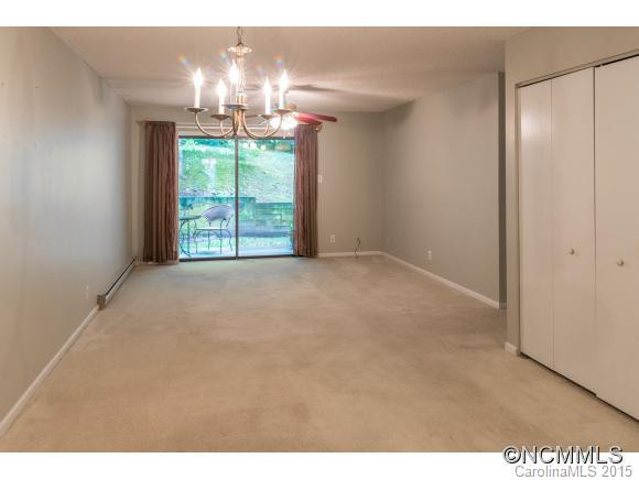 7 Woodland Drive - Photo 3