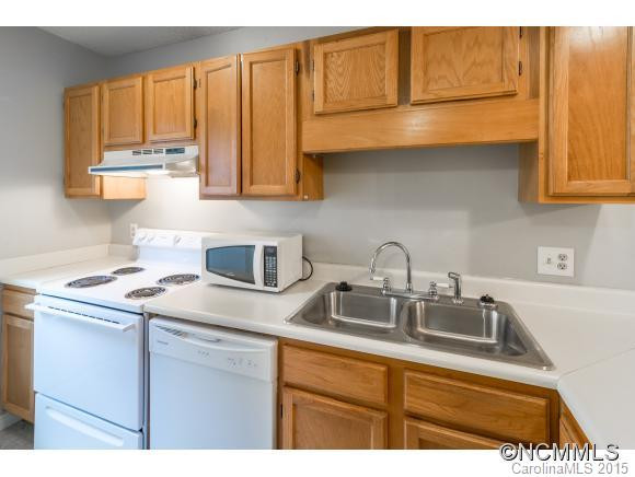 7 Woodland Drive - Photo 7