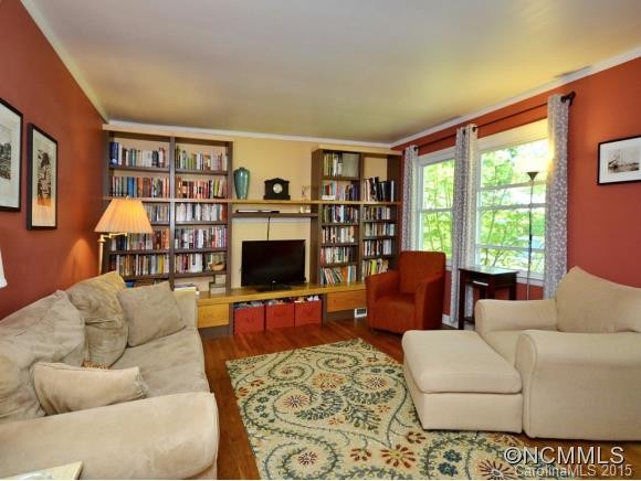 63 SKYVIEW TERRACE - Photo 2